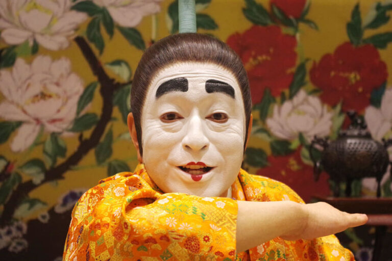 Ken Shimura ရဲ့ ‘BAKATONO’ သမိုင်းမှာတကယ်ရှိခဲ့တဲ့ ‘BAKATONO’ ရဲ့သနားစရာဘဝဇာတ်ကြောင်း